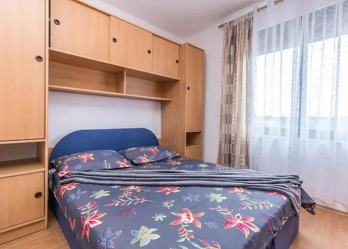 דירה Cozy In ביוגראד נה מורו